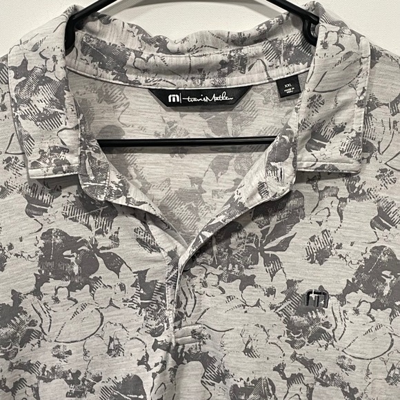Travis Mathew Mens‎ XXL Floral Print Golf Polo Shirt Hard Rock Hotel Casino AC - Picture 2 of 7